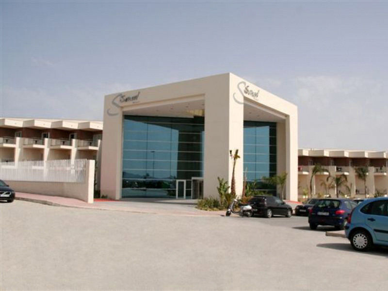 Hotel Sensol Balneario & Golf Mazarron Exterior photo
